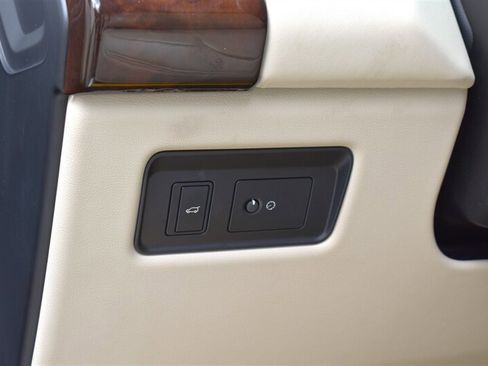 Used 2021 Land Rover Range Rover Westminster Edition AWD/4WD image 18