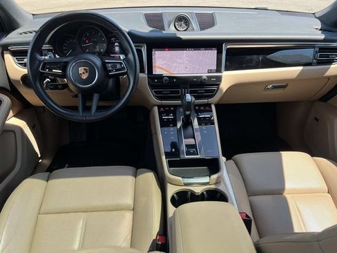 Used 2022 Porsche Macan AWD/4WD image 14