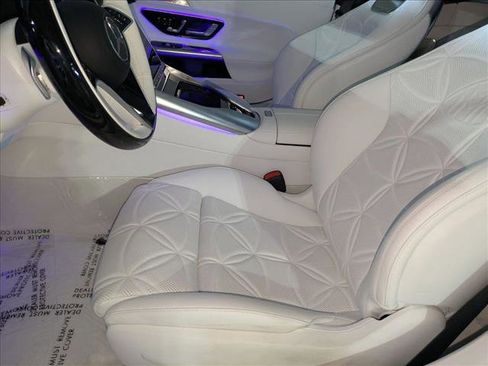 New 2026 Mercedes-Benz Maybach SL 680 image 4