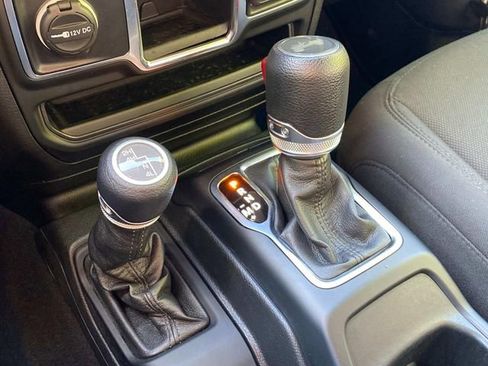 Used 2023 Jeep Wrangler Sport image 28