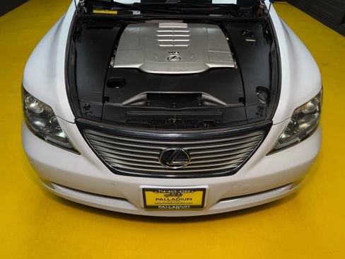Used 2008 Lexus LS 460 RWD image 54
