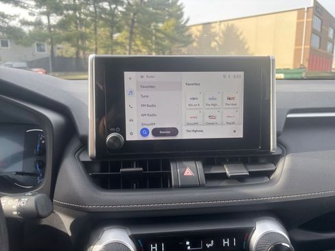 Used 2025 Toyota RAV4 LE image 21