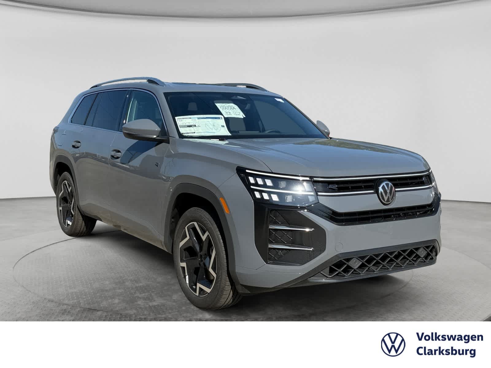 New 2027 Volkswagen Atlas SEL R-Line AWD/4WD image 3