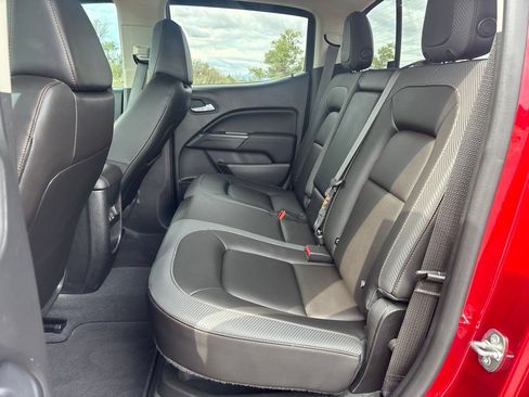 Used 2021 GMC Canyon AT4 w/ Driver Alert Package AWD/4WD image 12