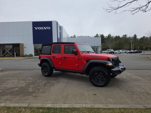 Used 2023 Jeep Wrangler Unlimited w/ 8.4" Radio Group AWD/4WD image 2