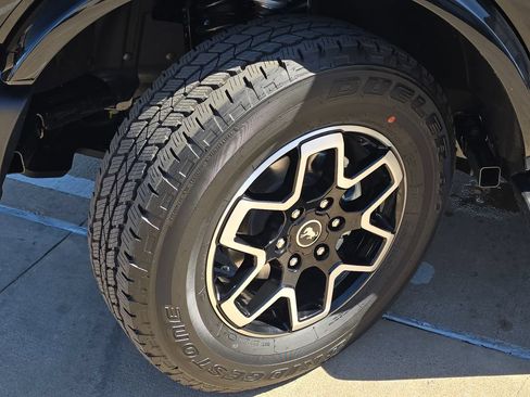 New 2026 Ford Bronco Outer Banks AWD/4WD image 28