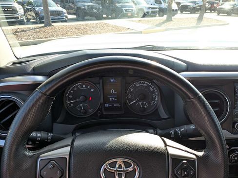 Used 2023 Toyota Tacoma SR5 RWD image 28