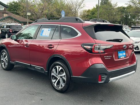 Certified 2022 Subaru Outback Limited AWD/4WD image 8