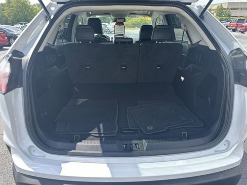 Used 2023 Ford Edge SEL image 30