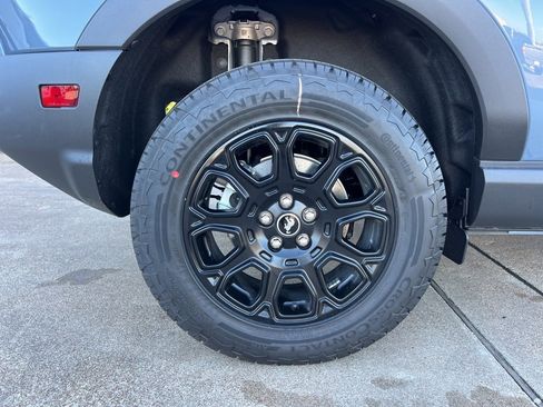 New 2025 Ford Bronco Sport Badlands image 7