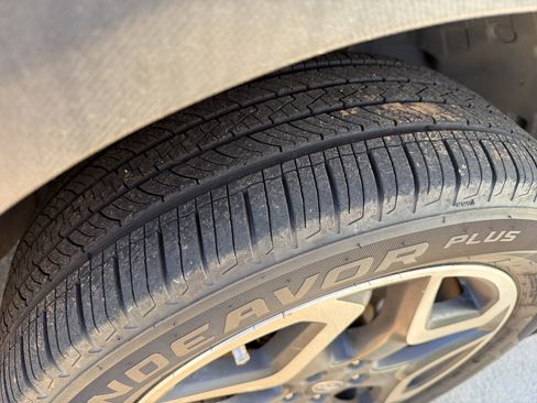 Used 2019 Subaru Crosstrek 2.0i Limited w/ Moonroof Package w/Navigation image 12