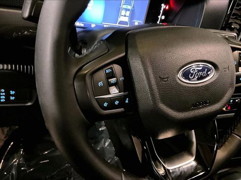 Used 2025 Ford Ranger XLT w/ FX4 Off-Road Package image 21