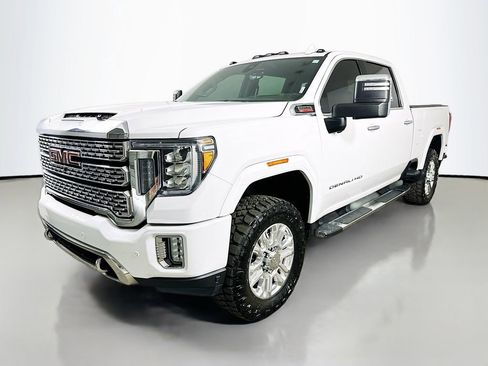 Used 2023 GMC Sierra 2500 Denali w/ Technology Package AWD/4WD image 3