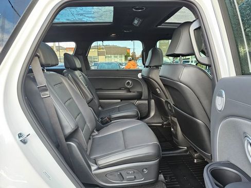 Used 2026 Hyundai Palisade Calligraphy image 12