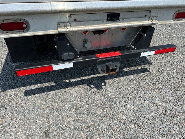 Used 2018 Ford Transit 250 138 RWD image 16