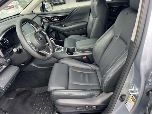 Certified 2025 Subaru Outback Limited image 9