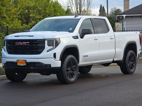 Used 2023 GMC Sierra 1500 Elevation w/ X31 Off-Road Package image 8