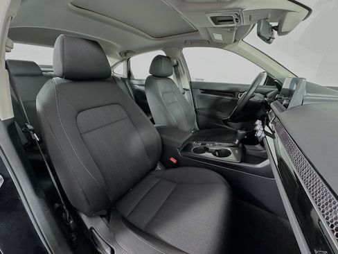 Certified 2023 Honda Civic EX image 27