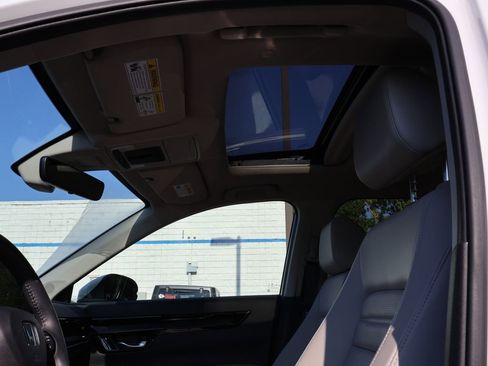 Used 2024 Honda CR-V EX-L image 10