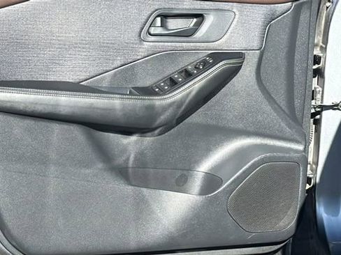 Used 2021 Nissan Rogue S image 23