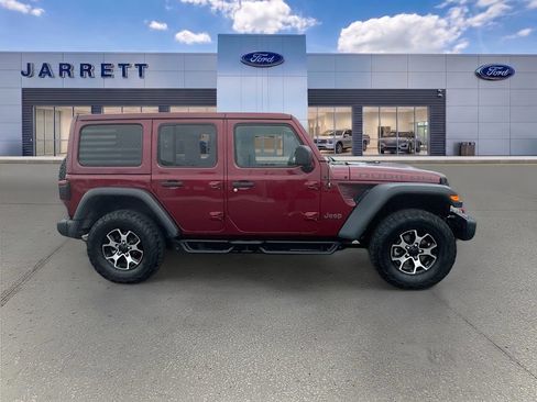 Used 2021 Jeep Wrangler Unlimited Rubicon AWD/4WD image 8