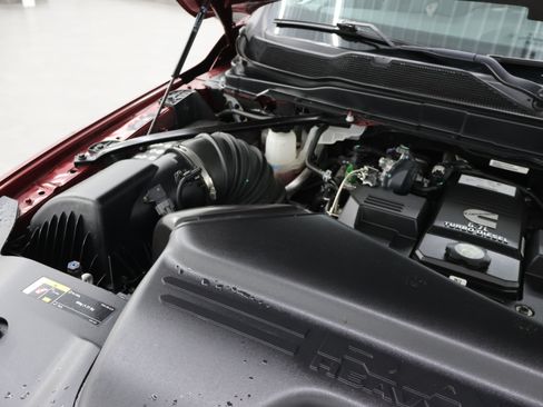 Used 2024 RAM 2500 Laramie AWD/4WD image 16