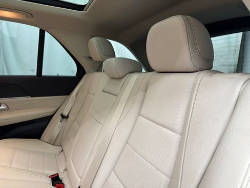 Used 2024 Mercedes-Benz GLE 350 4MATIC image 19