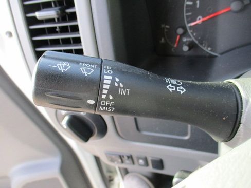 Used 2021 Nissan NV 2500 SV image 12