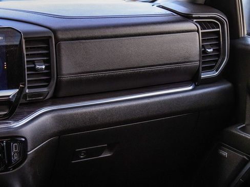 Used 2023 Chevrolet Silverado 1500 LTZ w/ Z71 Off-Road Package image 17