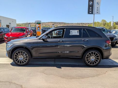 Used 2022 Mercedes-Benz GLC 300 image 5