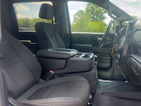 Used 2021 Chevrolet Silverado 2500 Custom w/ Custom Value Package AWD/4WD image 34
