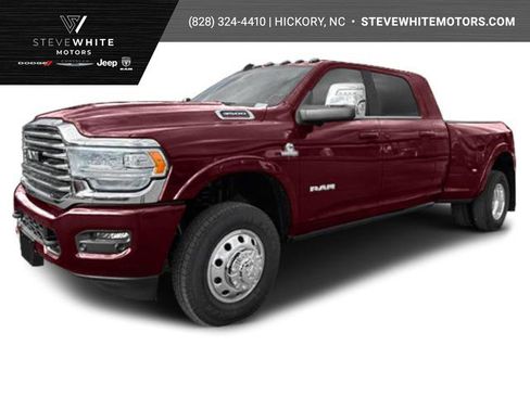 Used 2024 RAM 3500 Tradesman w/ Chrome Appearance Group AWD/4WD image 1