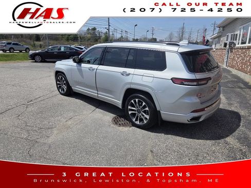 Used 2022 Jeep Grand Cherokee L Overland w/ MOPAR Finishing Package AWD/4WD image 4