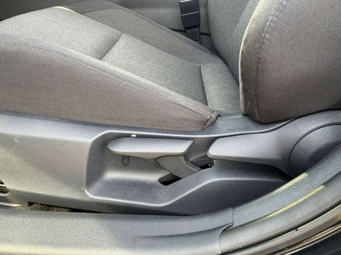 Used 2025 Toyota Camry LE image 22