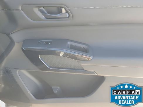 Certified 2025 Nissan Pathfinder SV AWD/4WD image 36