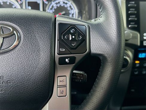 Used 2022 Toyota 4Runner Limited image 23