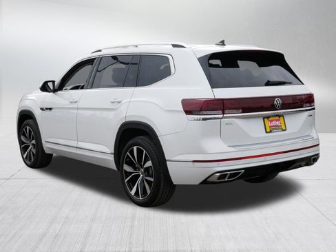 Used 2025 Volkswagen Atlas SEL Premium R-Line image 5