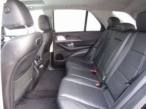 Used 2020 Mercedes-Benz GLE 450 4MATIC image 15