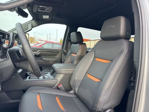 New 2026 GMC Sierra 2500 AT4 w/ AT4 Premium Plus Package image 18