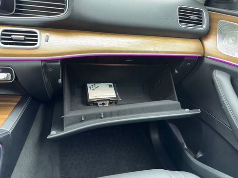 Used 2025 Mercedes-Benz GLE 350 4MATIC image 31