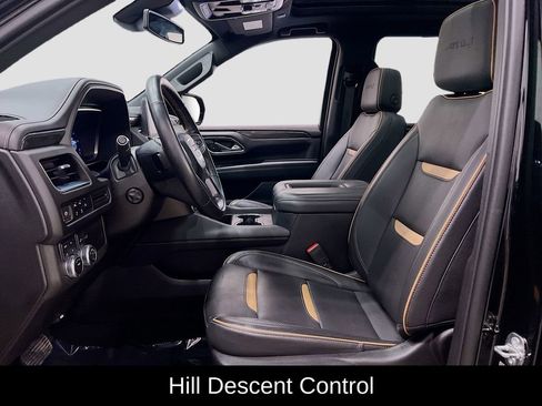 Used 2023 GMC Yukon XL AT4 image 11