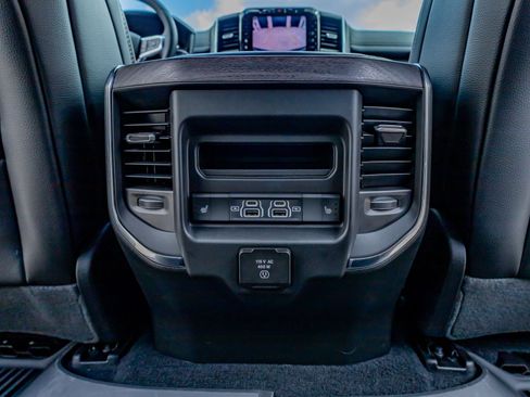 Used 2026 RAM 1500 Laramie w/ Night Edition image 33