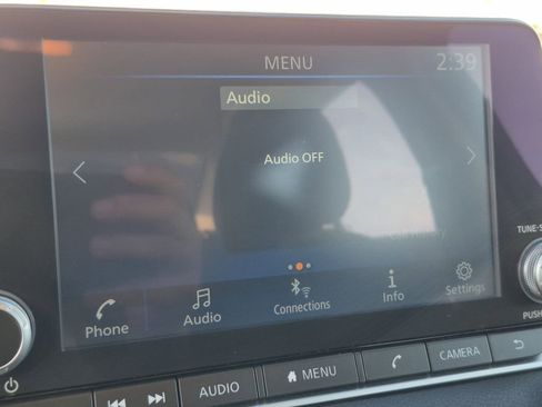 Used 2022 Nissan Sentra SV image 21