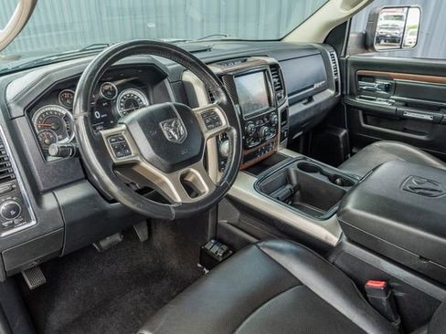 Used 2016 RAM 1500 Laramie w/ Convenience Group image 23