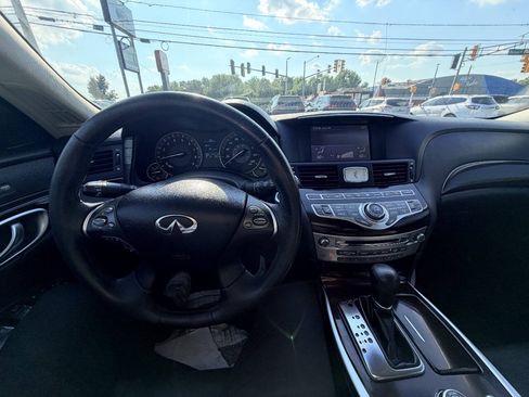 Used 2011 INFINITI M37 x w/ Premium Pkg AWD/4WD image 3