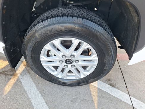 Used 2024 Toyota Tundra SR5 image 11