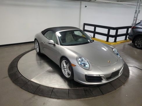 Used 2018 Porsche 911 Carrera image 32
