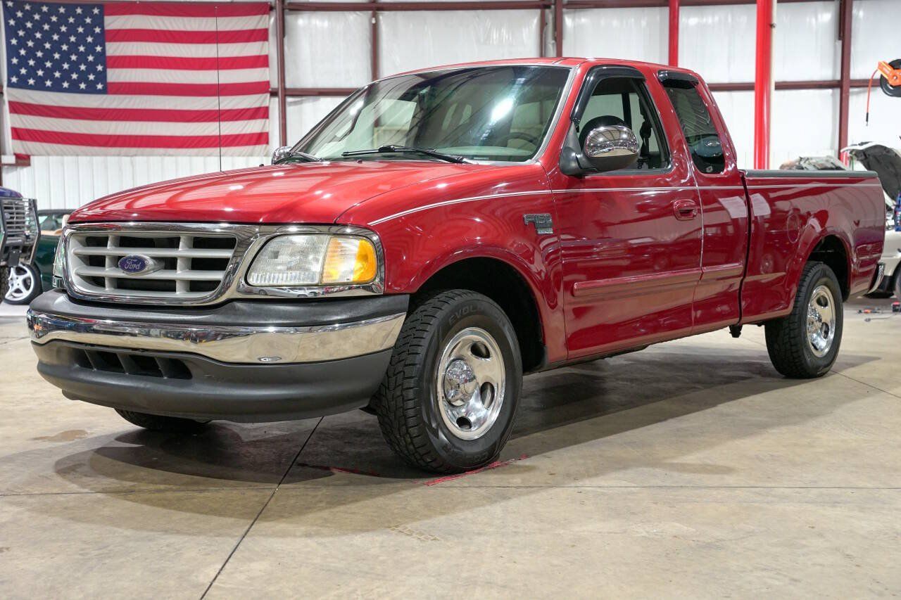 Used 1999 Ford F150 Lariat RWD image 1