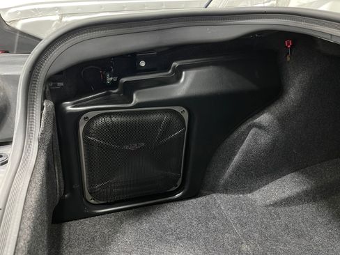Used 2009 Dodge Challenger SRT8 w/ SRT Option Group II RWD image 23