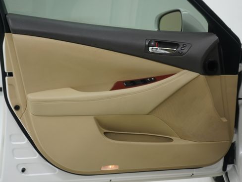 Used 2008 Lexus ES 350 w/ Premium Plus Pkg FWD image 12